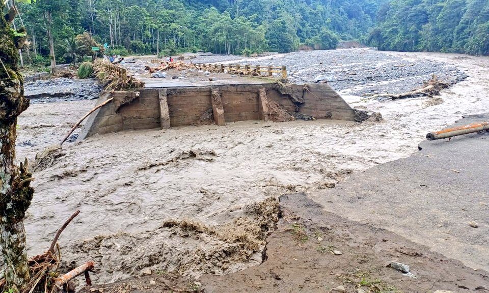 Fuertes lluvias de 2024 en el cantón Alausi, en la provincia de Chimborazo en Ecuador. Foto: cortesía Secretaría de Gestión de Riesgos
